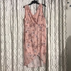Pink/powder flower print draped dress